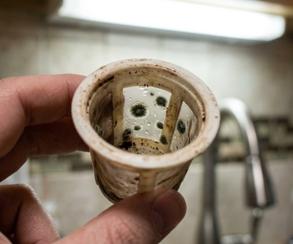 best way to clean reusable k cup