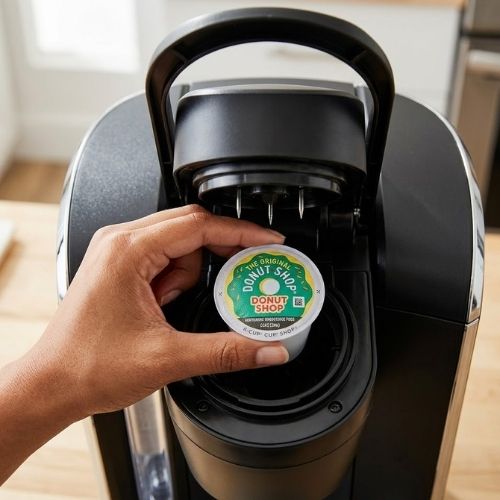 how to use a keurig coffee machine